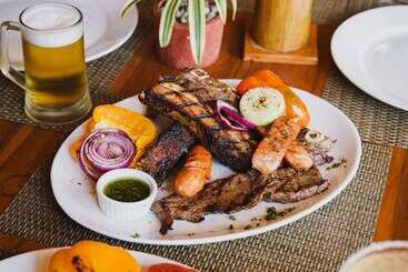 Treecasa Hotel & Resort