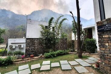 Hotel Nishantam Sanctuary Rishikesh