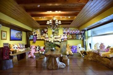 پانسیون Marinabay Resort