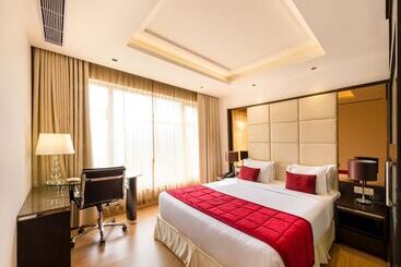 בית מלון כפרי Tgi Grand Fortuna