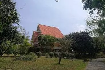 Hotelli Phupreugsa Resort