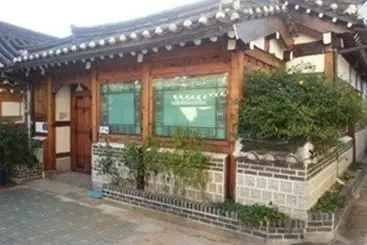 ペンション Sarangchae Hanok Guesthouse