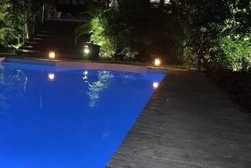 Pensiune Poé Côté Lagon Beach Bungalows