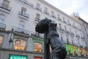 Hostal Puerta Del Sol Rooms