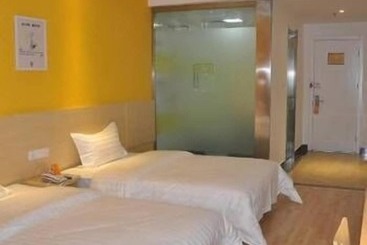 בית מלון כפרי 7days Inn Huai An Zhou Enlai Memorial Museum Branch