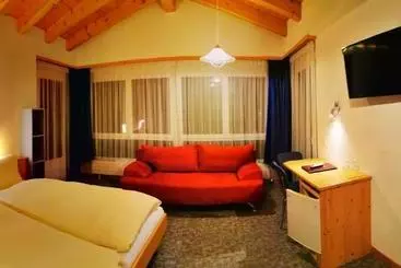 Hotel Alpha