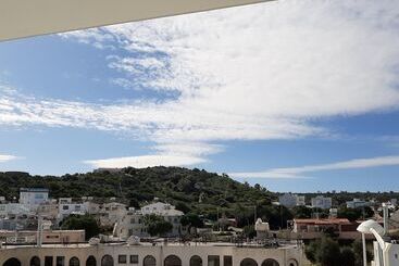 Hotel Protaras Plaza