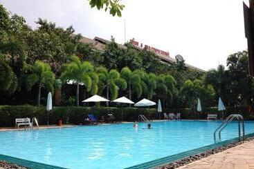 בית מלון כפרי Fairtex Residence Pattaya