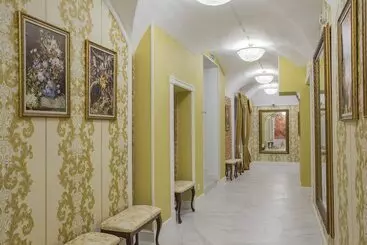 Hôtel Grand Catherine Palace