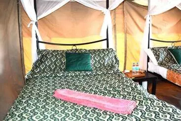 Hotelli Serengeti Wildebeest Camp