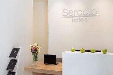 آپارتمان Sercotel Logroño Suites