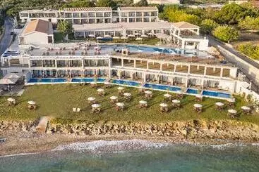 Cavo Orient Beach Hotel & Suites