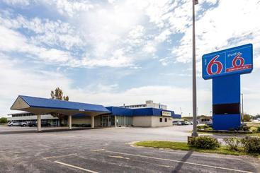 ホテル Studio 6pekin, Il