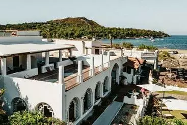 Hotel Rojas