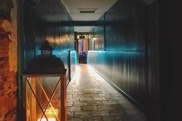 Пансион Arch Guesthouse