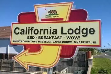 Majatalo California Lodge