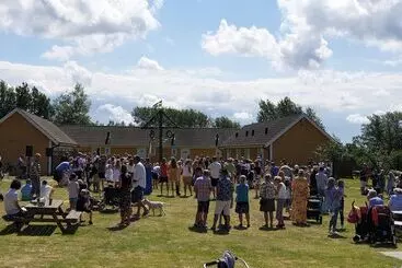 Mellbystrand Vandrarhem & Stugor Solstickan