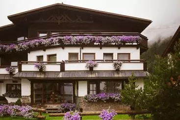 Pensió Garni Stefani