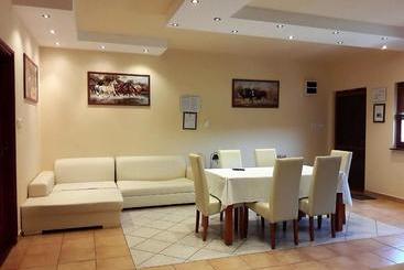 Pensionat Nyárfás Vendégház