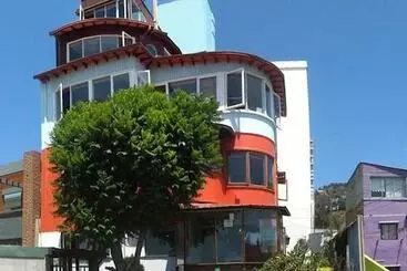 هاستل Hostal Maison De La Mer
