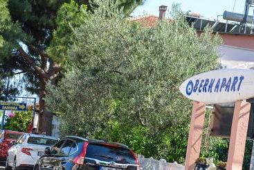 Aparthotel Berk Apart