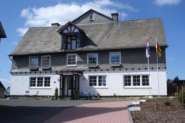 ペンション B&b All Seasons