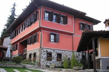 Пансион Gozbarov's Guest House