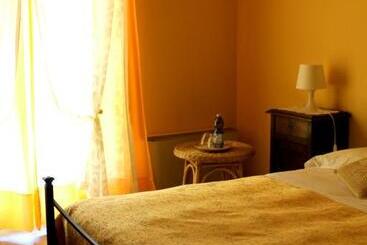 ホテル Agriturismo Il Bricco