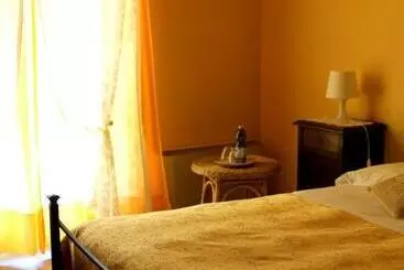 ホテル Agriturismo Il Bricco