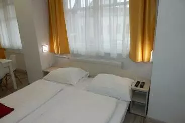 Pansiyon Kálvin Vendégszobák