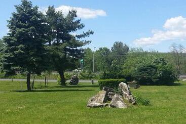 Motel 6 Shartlesville, Pa