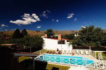 Hostel Posada De Las Sierras