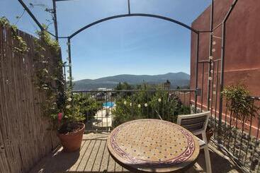 Retkeilymaja Artists Colony Inn Zefat