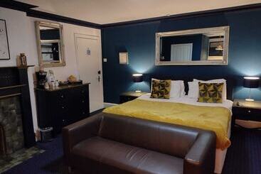 Hospedaria The Crown Inn   By Blunt Bars