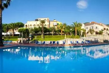 アパートホテル Residence Pian Dei Boschi