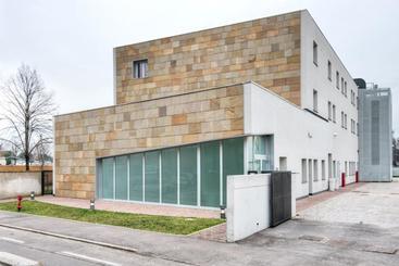 Pensionat Casa Lucia Valentini Terrani