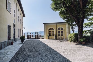 Hotel Castello Di Grillano Guest House