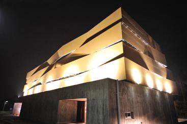 Aparthotel Yonaluky Spa Resort