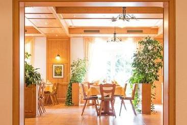 Pensionat Gasthaus Kreuz