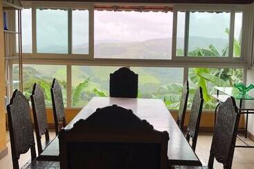 הוסטל Pousada Lambari Montanha