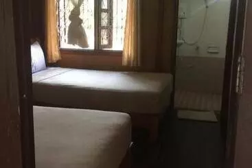 پانسیون Dalom Guesthouse