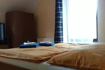 Pensió Penzion Eden Turnov