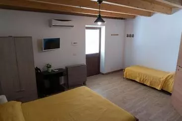 ホテル Fontana La Pietra