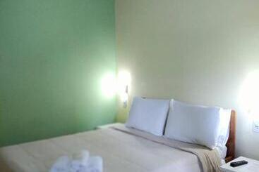 Pansiyon Pousada Guimaraes