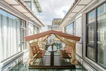 Pension Dali 27 Cups Of Wine Hongluo Inn