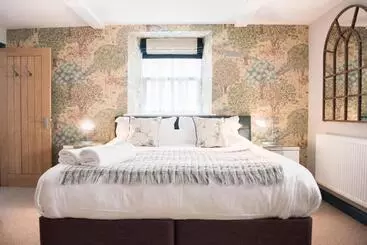 Hotel Helen Browning's Royal Oak
