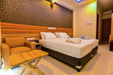 پانسیون Ocean Retreat & Spa