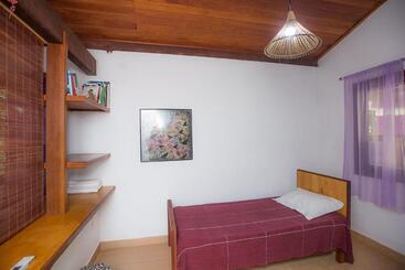 Pensió Recanto Dos Pássaros Hospedaria Zen E Banho De Floresta Arua