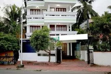 Oyo 10224 Hotel Penrallt Homestay