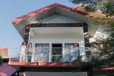 Noune Resort